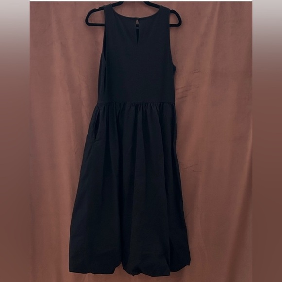 LOFT Dresses & Skirts - LOFT Black Sleeveless Maxi Dress